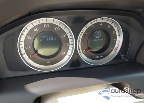 2013 Volvo Xc60 3.2 Platinum из США, поврежденный, VIN YV4940DZ6D2416162